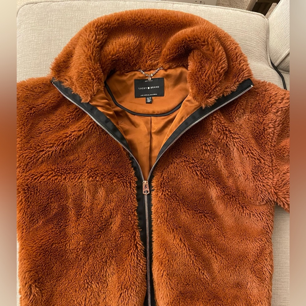 Lucky Brand faux fur zip up jacket. Rust orange color. Size XS - runs large - Picture 5 of 12